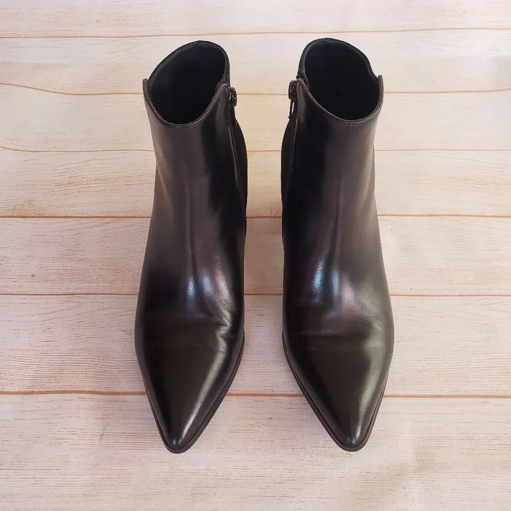 Vaneli Nappa Leather Suede Black Ankle Boots Booties Pointy Toe Black Size 8M